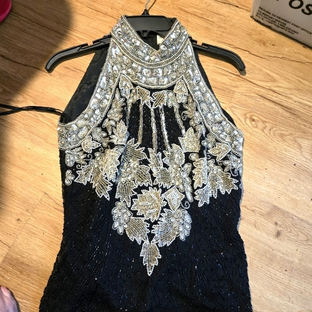 Adrianna Papell Elegant Halter Silk Beaded Formal Prom Coctail Dress
